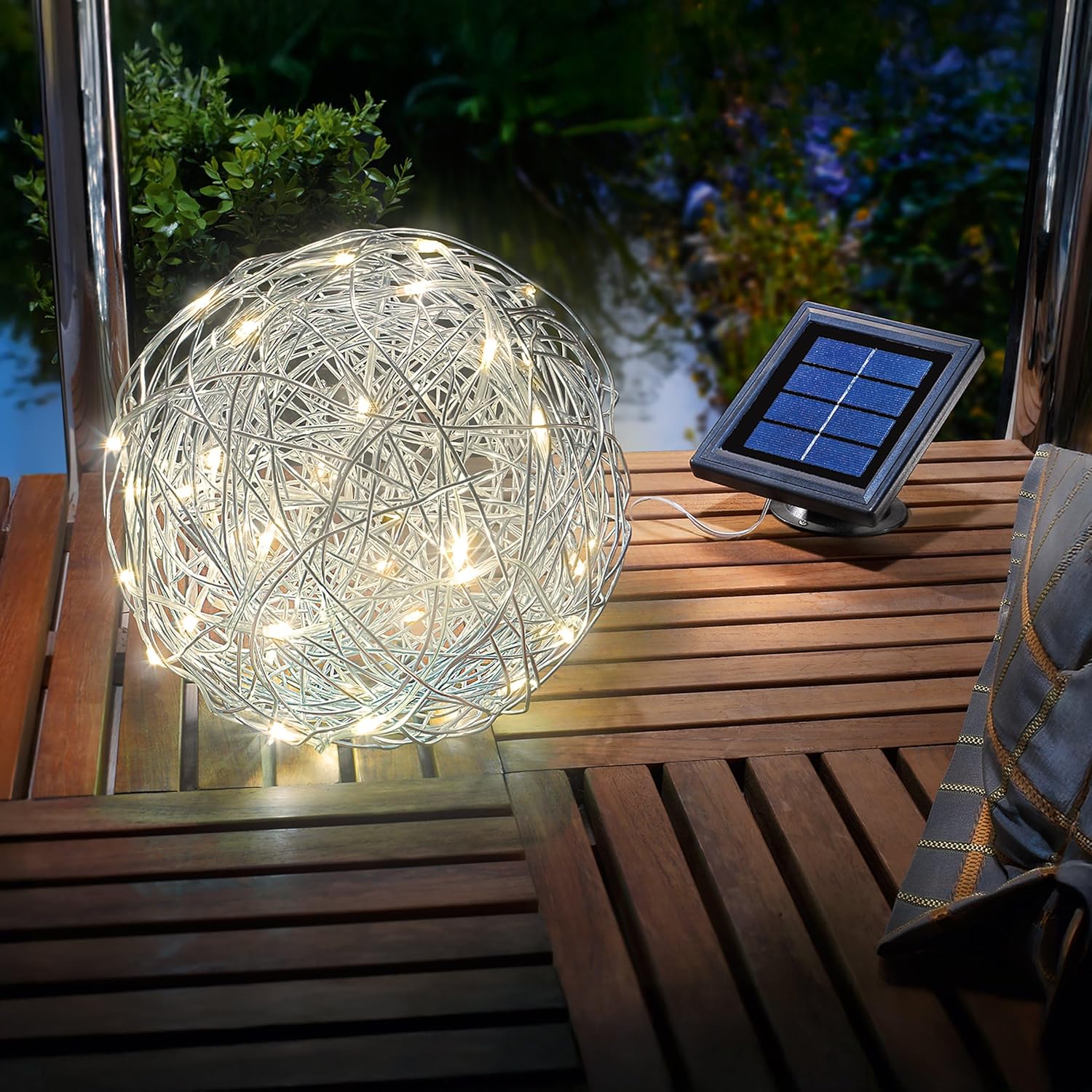 esotec Drahtkugel Solarkugel außen, 50 LEDs 3000K warmweiß, Akku, LED Leuchtkugel, Solarleuchte, Kugelleuchte, Weihnachtsdeko outdoor, 102115 — Ansicht 4