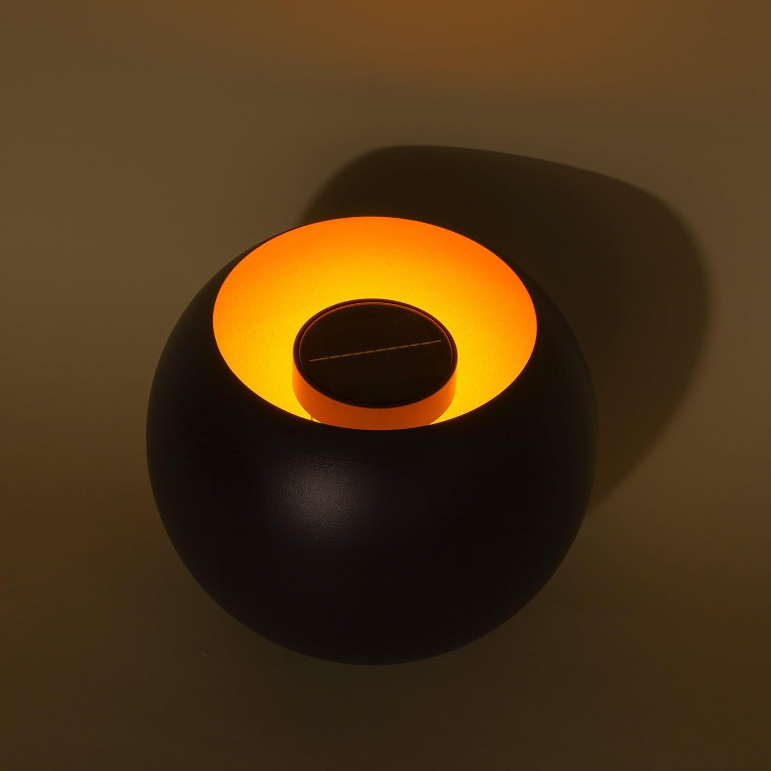 Esotec Gartendeko Solar Feuerschale Fire Pot, Balkon Deko Feuerstelle Flammenlicht, Akku, LED Feuerkorb, Metall, Solarlampen für außen wetterfest, outdoor, 102365 — Ansicht 6
