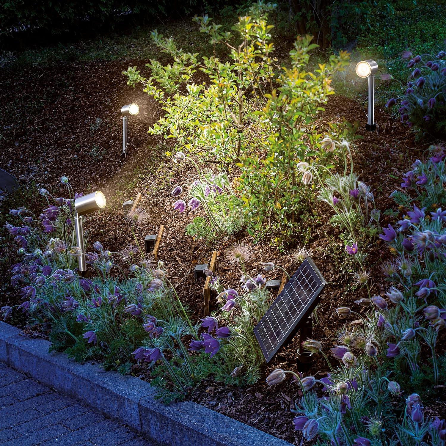 Esotec Premium Strahler PowerTrio, 3er-Set, Edelstahl, Duo Color 3000K 6000K, Solarmodul, Erdspieß, Akku, LED Spot Solarstrahler, Teichbeleuchtung, Spotlight, Metall, IP54, außen, wetterfest, 102705 — Ansicht 2