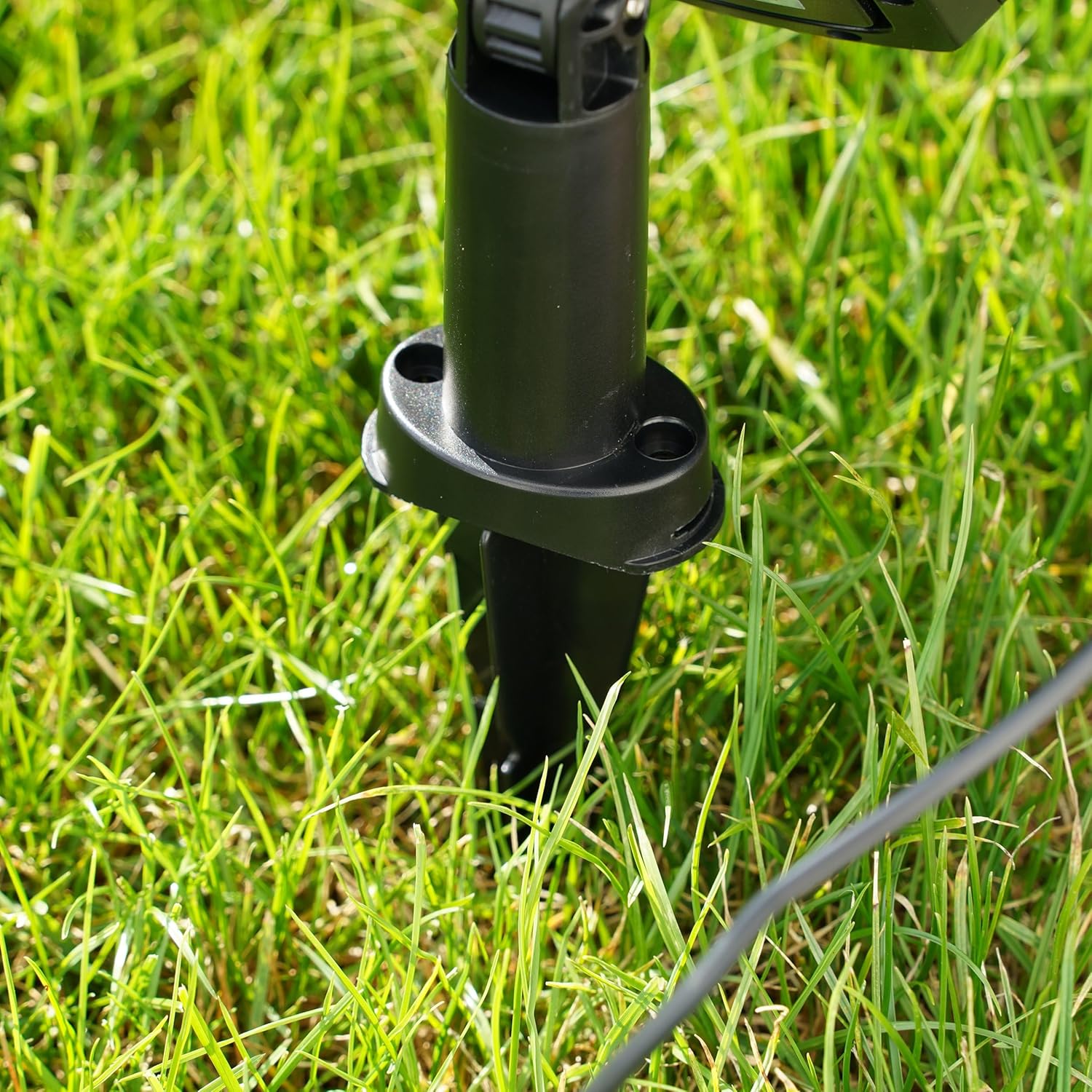 Esotec Premium Strahler PowerTrio, 3er-Set, Edelstahl, Duo Color 3000K 6000K, Solarmodul, Erdspieß, Akku, LED Spot Solarstrahler, Teichbeleuchtung, Spotlight, Metall, IP54, außen, wetterfest, 102705 — Ansicht 3