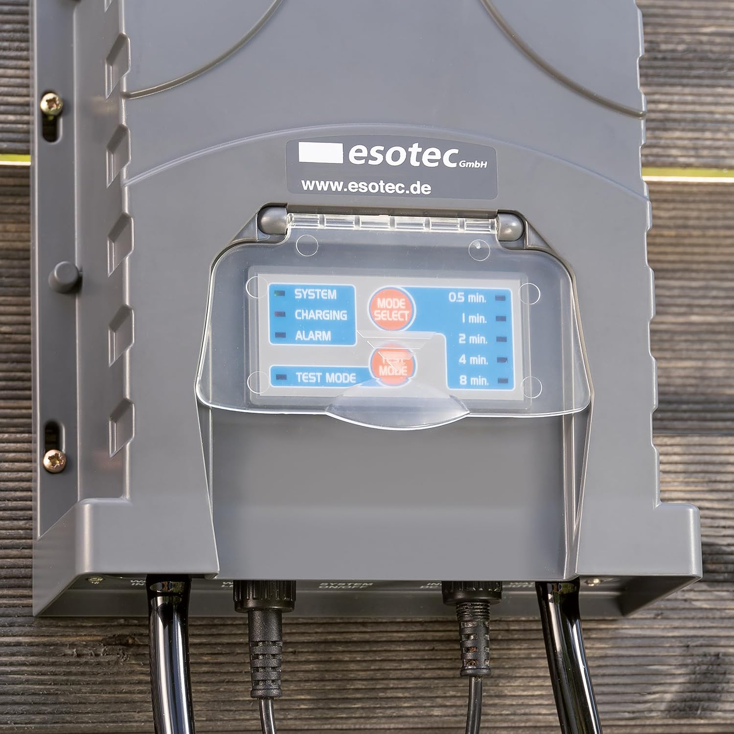 Esotec Solar Bewässerungssystem Waterdrops Pro, 50 regulierbare Tropfer – Automatische Tropfbewässerung für Garten & Balkon 101124 — Ansicht 6