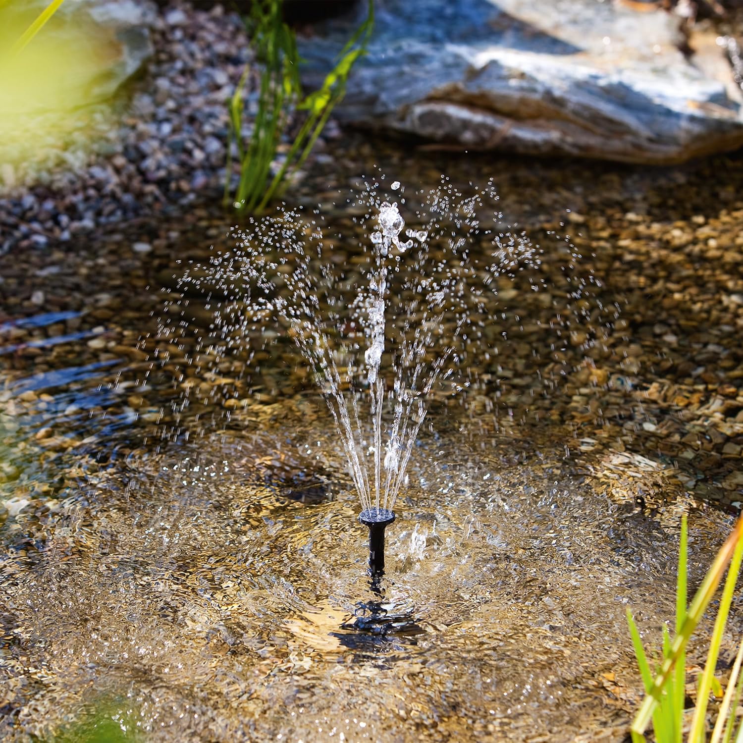 esotec Solar Einzelpumpe Ersatzpumpe Tauchpumpe Fountain 200 | Garten-Teich-Pumpe Teichpumpe universell einsetzbare Ersatz-Pumpe 6-9VDC IP68 101986 — Ansicht 6