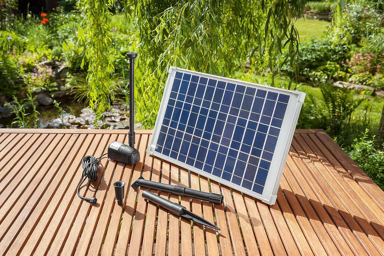 esotec Solar Pumpensystem WATERSPLASH 20/1350, Komplett-Set, Teichpumpe Springbrunnenpumpe, Solarbrunnen Sprinklerpumpe, Direktbetrieb Wasserspiel, Solarmodul 20W, 1,9m 1350l/h IP68 101014 — Ansicht 2