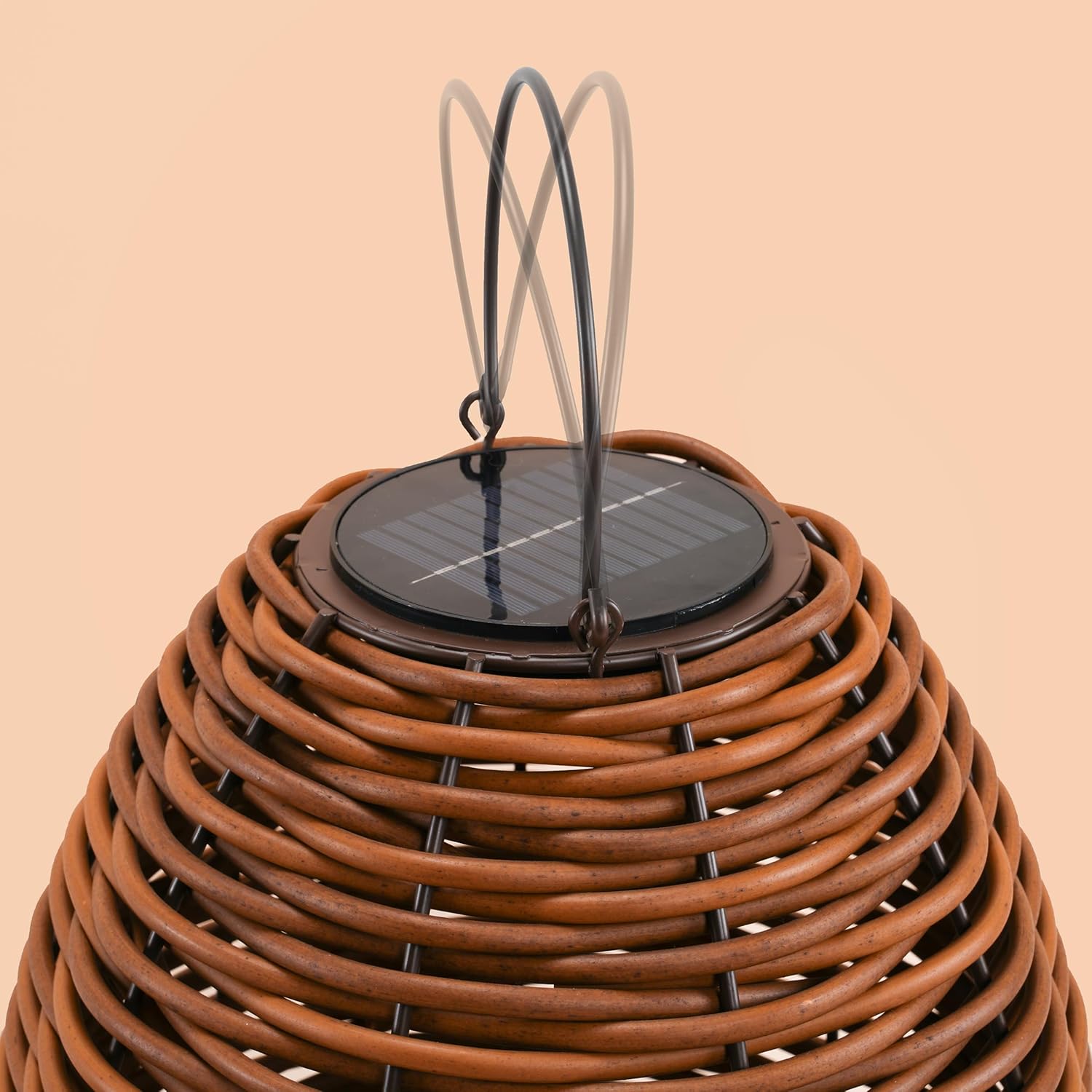 Esotec Solar Rattanleuchte Victoria 60, Polyrattan, USB-C Ladeanschluss, CCT Funktion, 3 Lichtfarben, Akku, Metallgestell, IP44, Solarleuchte Rattan, wetterfest, outdoor, außen, 102279 — Ansicht 4