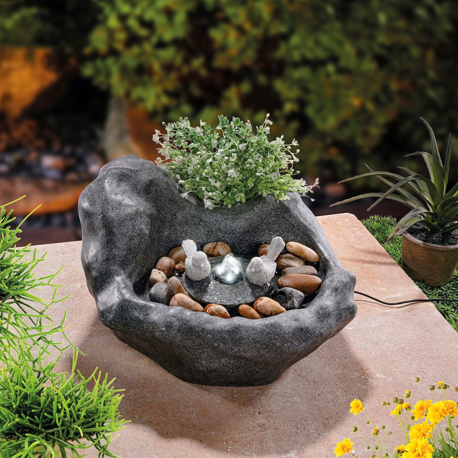 esotec Solar Vogelbadbrunnen mit Akku + LED-Licht + Pumpe, Solar Gartenbrunnen mit Vogeltränke, Wasserspiel Outdoor, warmweiß/kaltweiß, H=17cm 101320 — Ansicht 2