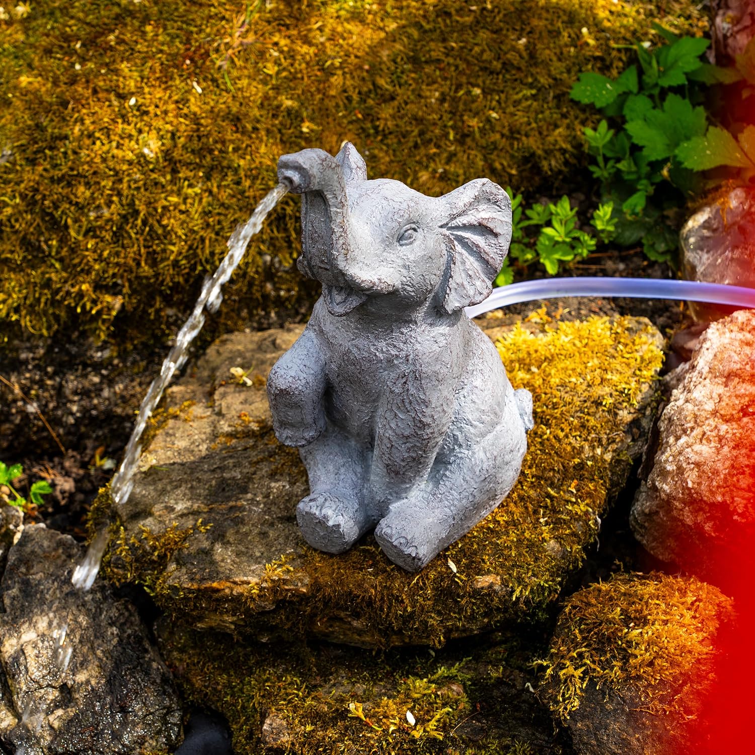 Esotec Solar Wasserspeier Set sitzender Elefant LUMI, H=17,5cm, Wasserspiel mit Teichpumpe 250l/h, Schlauch, Solarmodul, Solarbrunnen für draussen, Wasserspiel Garten-Teich 101675 — Ansicht 5
