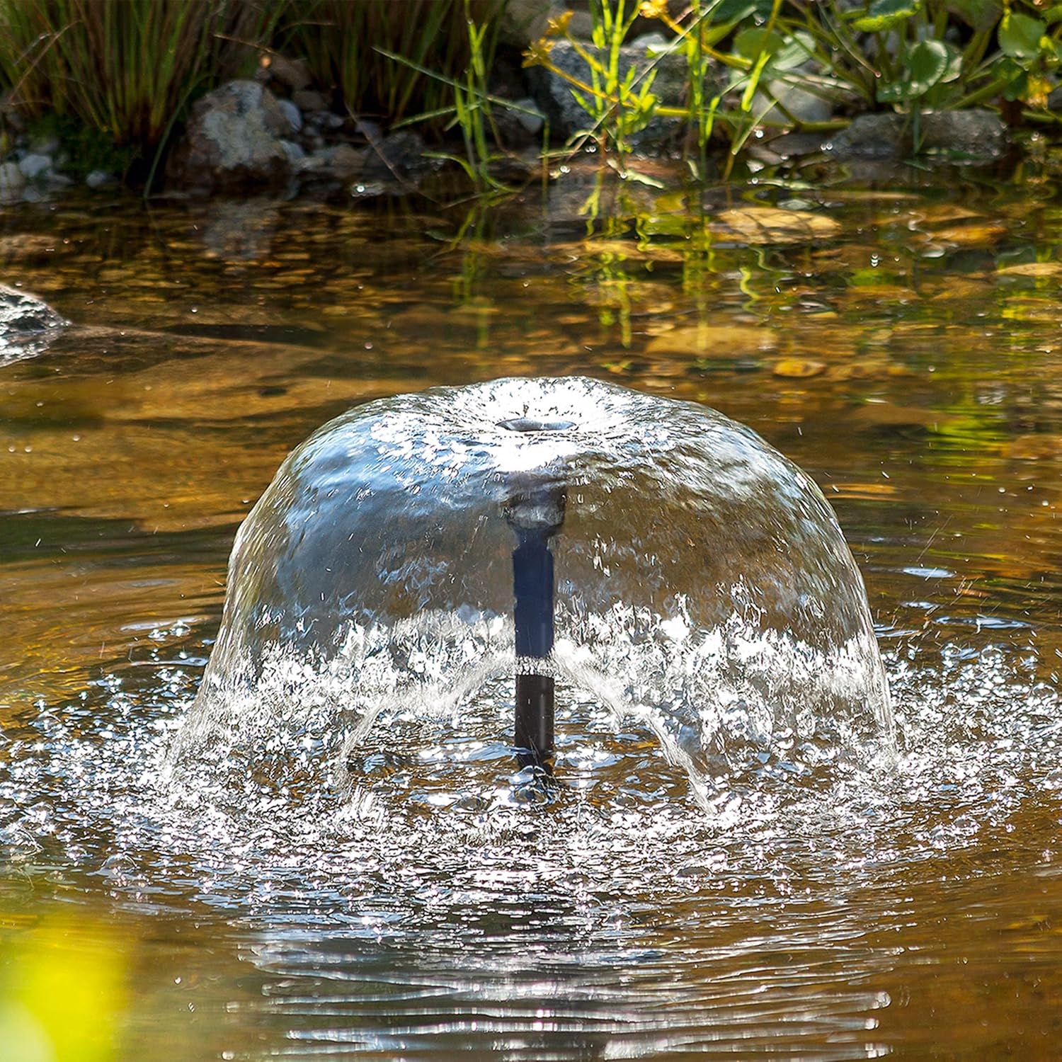 esotec Teichpumpe Marino 1200/2000 mit Sprinklerset, Teichfontäne bis 2000 l/h, Fontänenpumpe mit 3 Wasserspielen, Förderhöhe 3,5 m 101759 — Ansicht 4