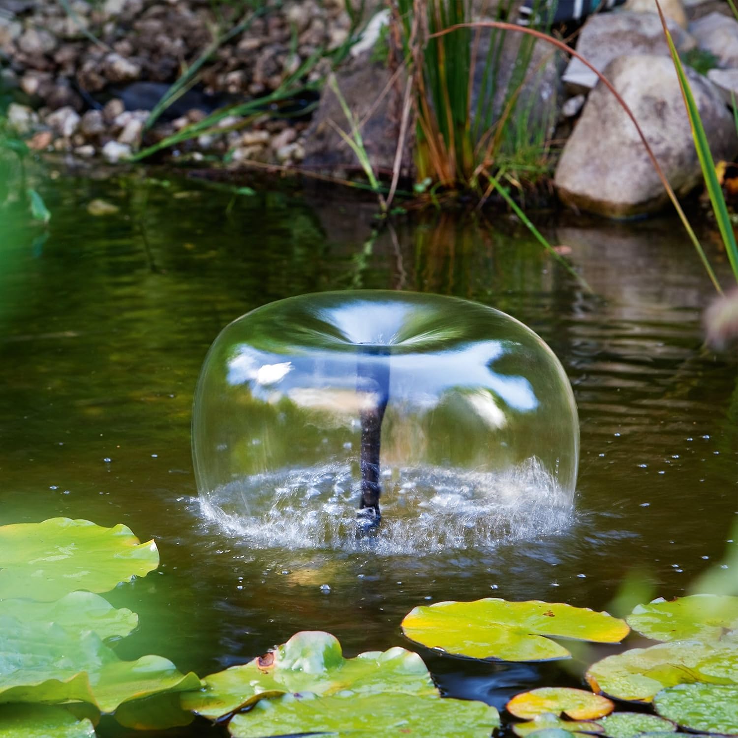 esotec Teichpumpe Milano 470/750 mit Sprinklerset – 12-24V/DC Ersatzpumpe für Gartenteich, Brunnen & Wasserspiel – 750 l/h IP68 101733 — Ansicht 4